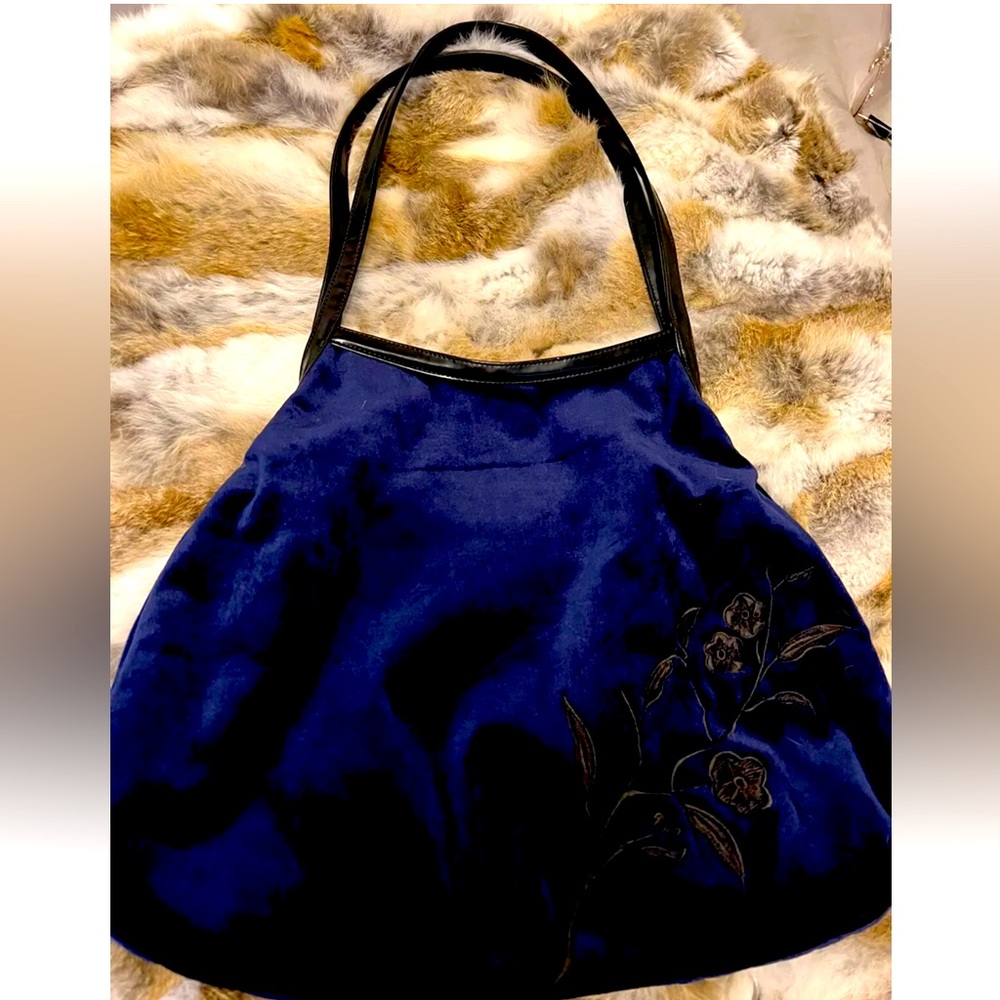 SAZABY LARGE Bag BLUE EMBROIDERY With BLACK   Patent Leather Accents Shoulder